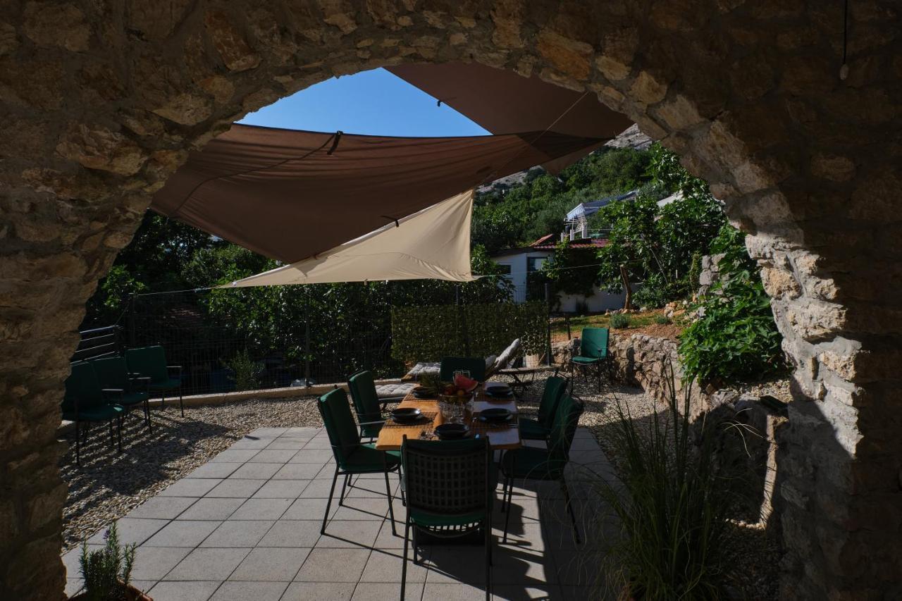 Villa Kuca Za Odmor Baya Stara Baška Exterior foto