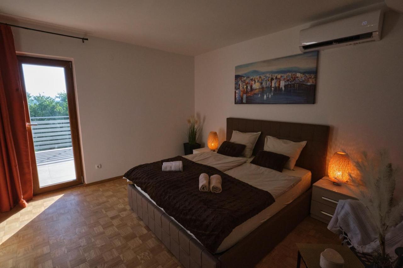 Villa Kuca Za Odmor Baya Stara Baška Exterior foto