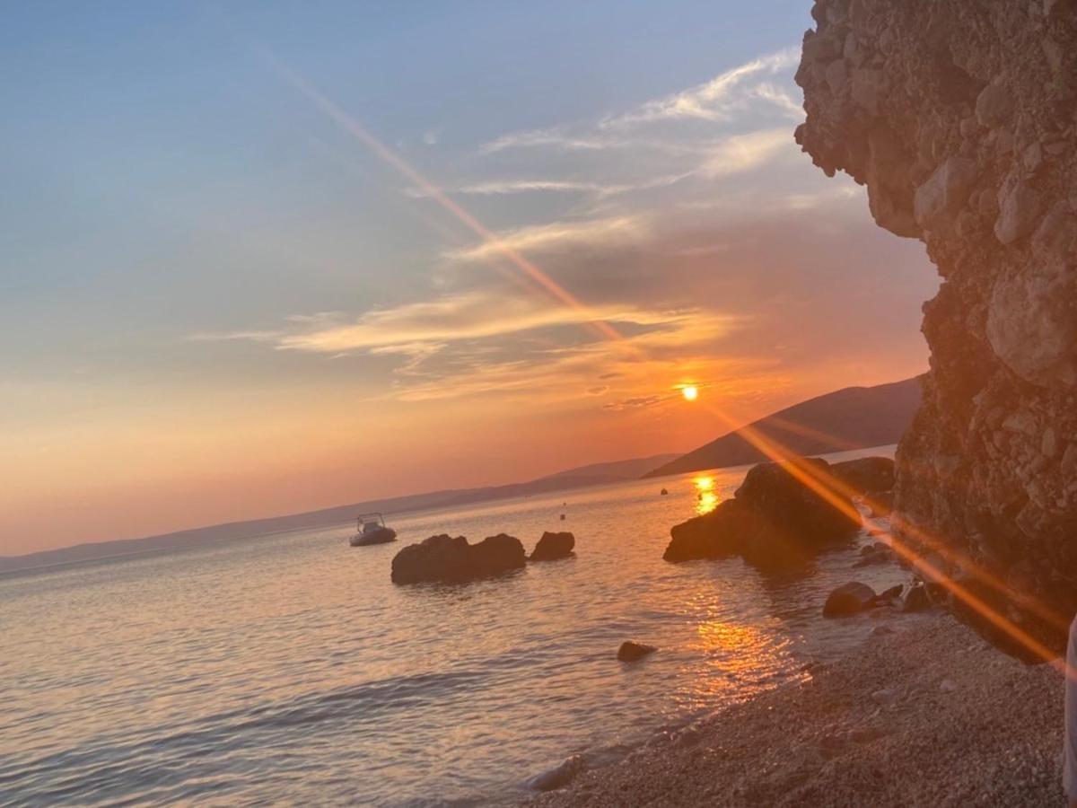 Villa Kuca Za Odmor Baya Stara Baška Exterior foto